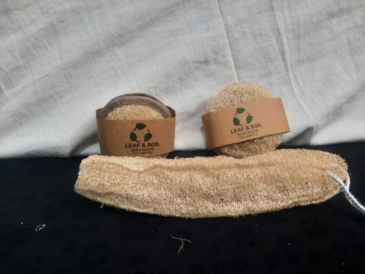 Deal 7: 1 face pad set with ribben, 1 face pad raw and 1 long Loofa.