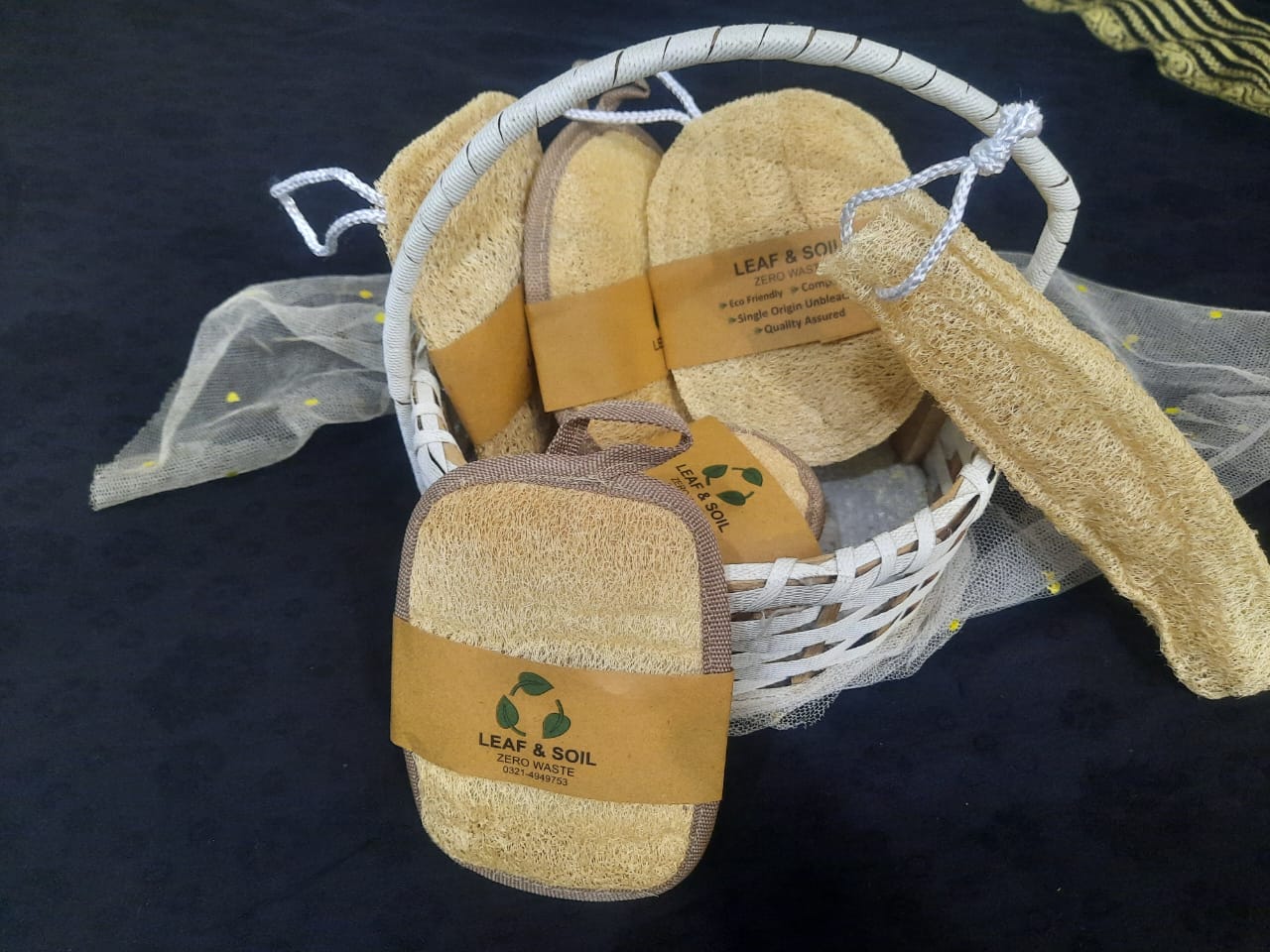 Deal 4: Pack of 1 bathing, 1 Kitchen, 1 Set of face pad(4item) and 1 Long Loofa