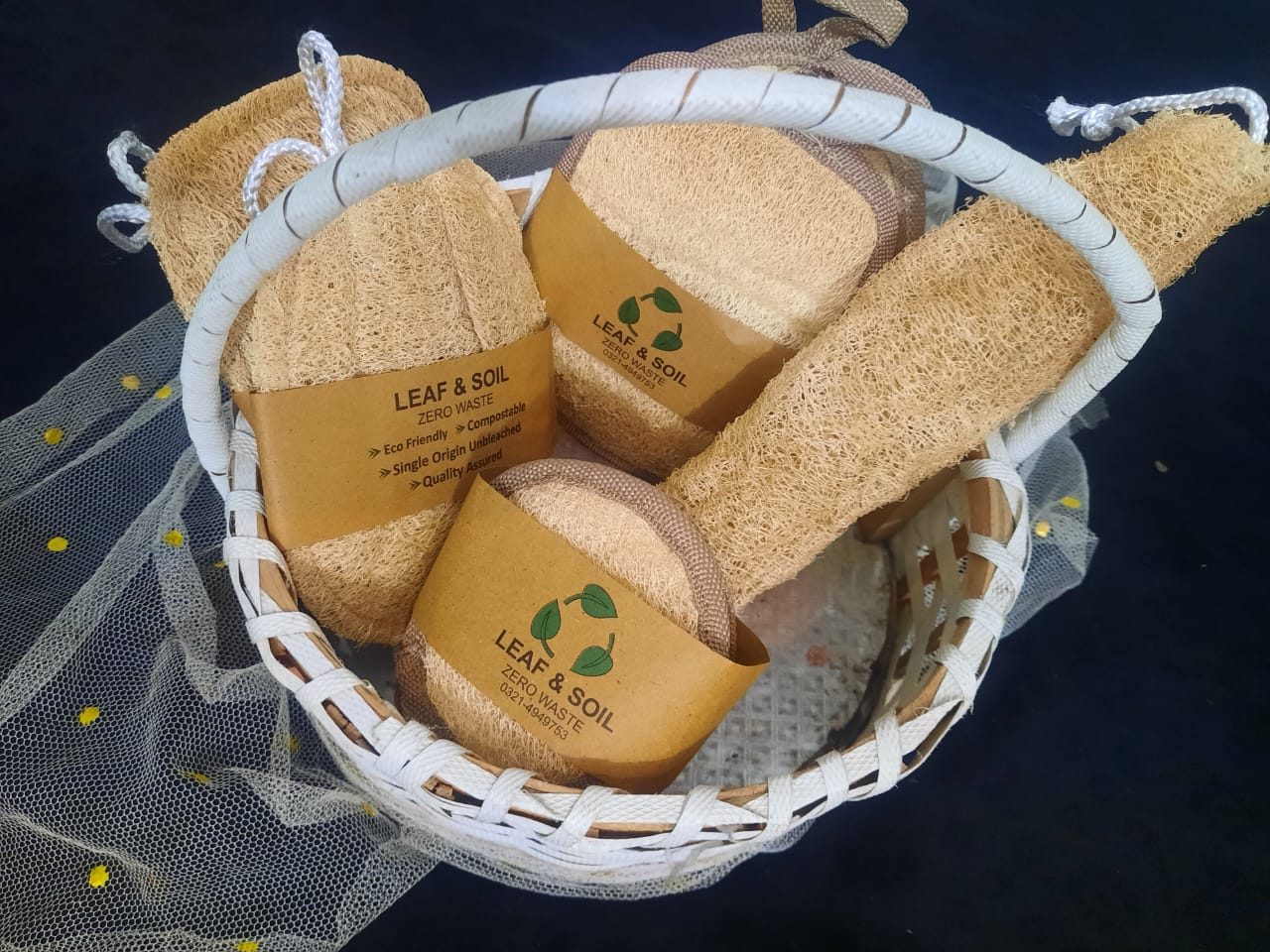 Deal 6: Pack of 2 Bathing, 2 Kitchen, 1 Face set and 1 Long Bar Natural Loofa.